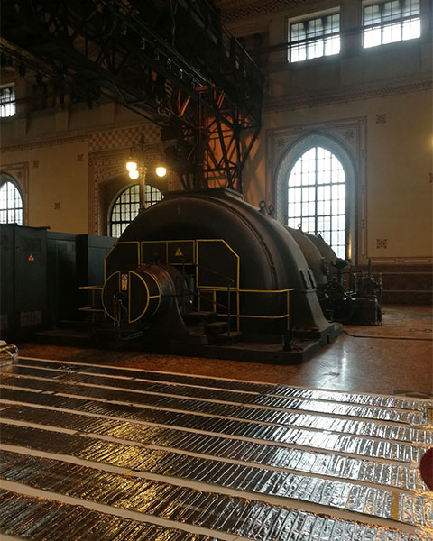 Riscaldamento alla centrale elettrica storica a Calusco D'Adda Bergamo