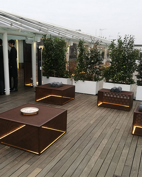 Evento di moda in terrazza vista Duomo Milano