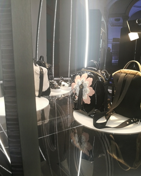 Furla2
